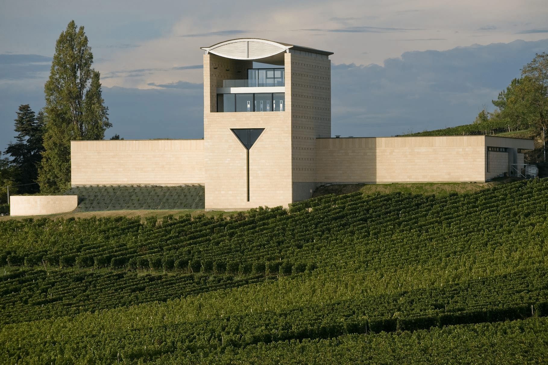 chai-cathédrale de Château Faugères